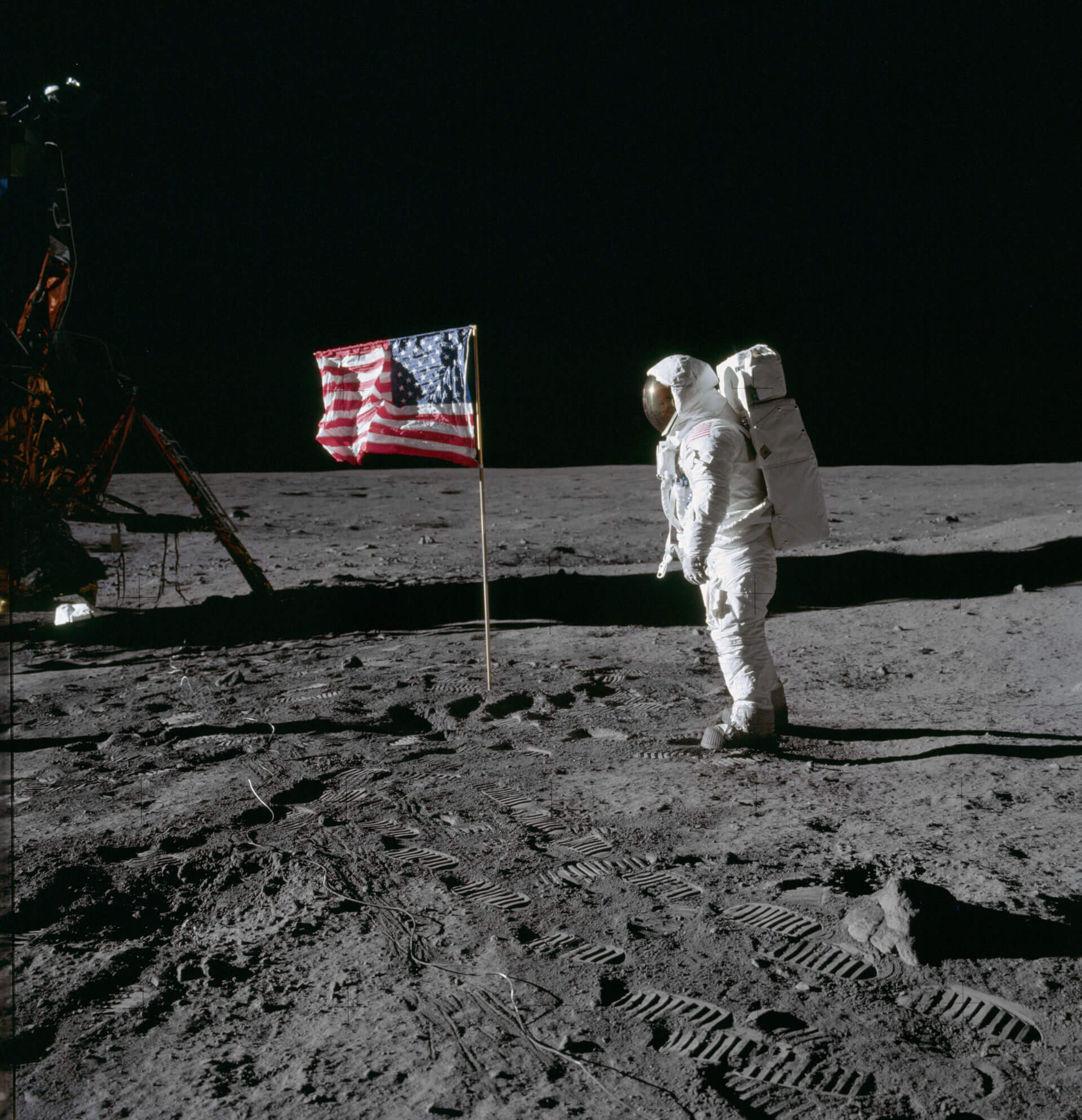 moon-landing-flag